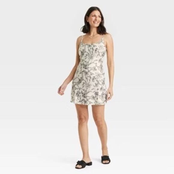 A New Day NWT Women's Mini Woven Tank Dress Cream Floral Size 10 - Picture 1 of 10
